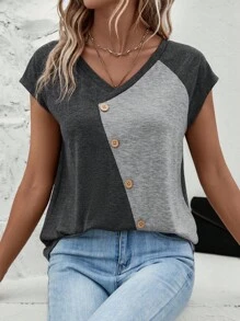 SHEIN LUNE 雙色紐扣細節插肩袖T恤 - 彩色 - 查看 1