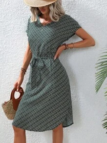 SHEIN Clasi 幾何印花蝙蝠袖繫腰帶連衣裙 - 墨綠色 - 查看 3