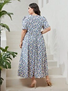 Mulvari Plus Ditsy Floral Print Contrast Lace Dress - Multicolor - View 2