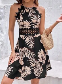 SHEIN Frenchy 熱帶圖案水溶蕾絲拼接繞頸連衣裙 - 黑色 - 查看 4