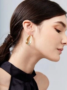 BizChic 1 对休闲锌合金不对称设计环状耳环，适合女士日常装饰 - 金黃色 - 查看 7