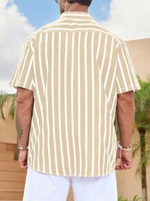 Manfinity Homme 寬鬆款縱條紋男襯衫 - 卡其色 - 查看 2