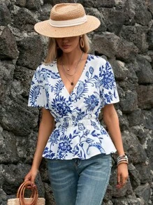 SHEIN VCAY 印花交疊領蝴蝶袖荷葉邊下擺襯衫 - 藍白色 - 查看 5