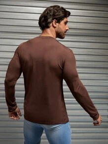 Manfinity VCAY Men Birds Print Tee - Chocolate Brown - View 2