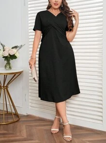 SHEIN Privé Đầm Plus Size Trọn gói Hội Chữ thập xoắn lại màu trơn Giải trí - màu đen - Xem 4