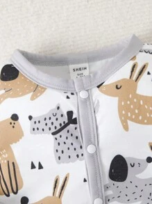 男嬰卡通圖案包腳連體睡衣和帽和手套