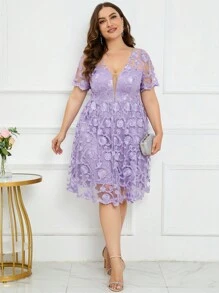 Plus Floral Embroidery Mesh Overlay Dress - Lilac Purple - View 1
