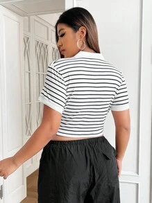 SHEIN EZwear 大碼條紋印花短款T恤 - 黑與白 - 查看 2