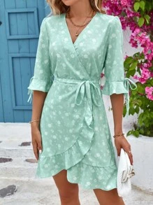 SHEIN Frenchy Đầm Thắt lưng Viên lá sen Trọn gói Hoa Tất cả trên in Giải trí - màu xanh lá - Xem 5