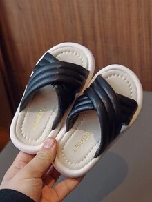 女孩交叉拖鞋適用於戶外