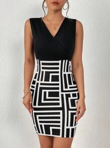 SHEIN Privé 幾何印花交疊領緊身連衣裙 - 黑與白 - 查看 7