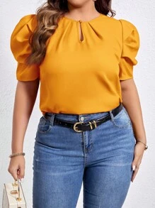 SHEIN Privé 大码女式纯色钥匙孔领短泡泡袖休闲衬衫 - 黃色 - 查看 6