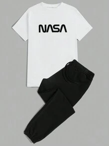 RueChic Men Letter Graphic Tee & Drawstring Waist Joggers - Black and White - View 6