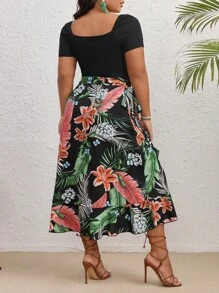 SHEIN VCAY Talla grande Camiseta de cuello cuadrado & Falda con estampado tropical ribete con fruncido - Multicolor - Ver 2