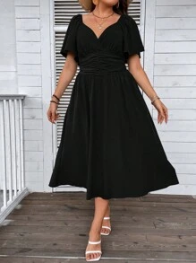 SHEIN Holidaya Đầm Plus Size Xù Dải chun màu trơn Giải trí - màu đen - Xem 4