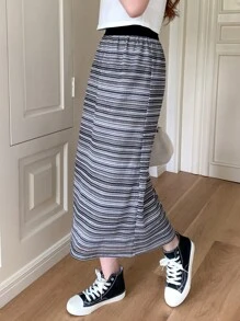 DAZY Striped Print Elastic Waist Straight Leg Skirt - Navy Blue - View 5