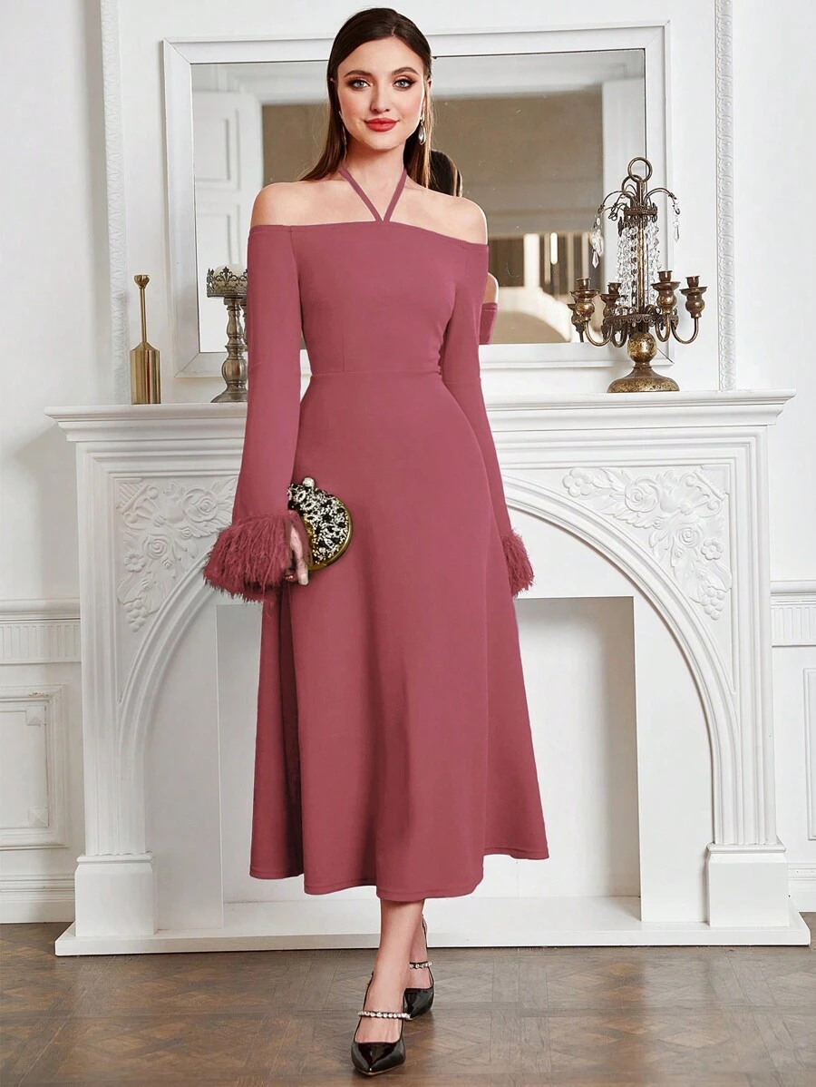 Modelyn 繞頸毛茸茸袖口洋裝