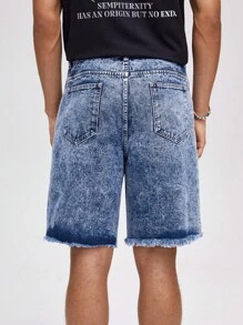 ROMWE MEN Street Life 男士毛邊牛仔短褲 - 深色水洗藍 - 查看 2