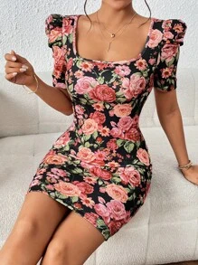 SHEIN Privé Vestido ajustado con estampado floral de cuello cuadrado de manga farol - Multicolor - Ver 1