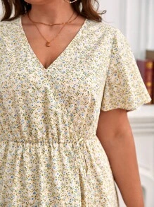 SHEIN Frenchy Plus Robe Imprimé Floral À Volants