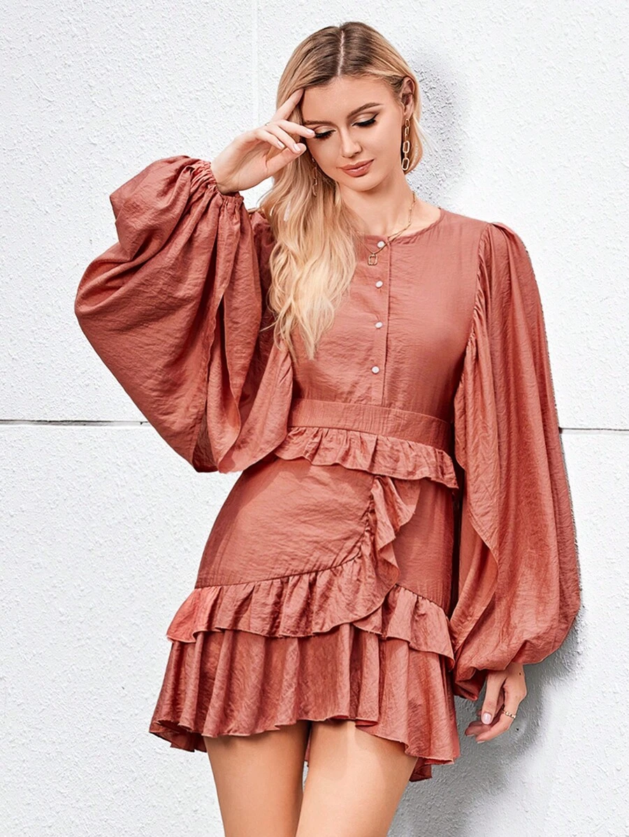 SHEIN Privé 燈籠袖荷葉邊多層下擺連衣裙