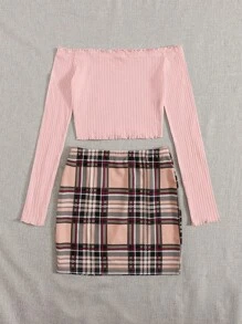 SHEIN Essnce 一字肩木耳邊T恤&格紋裙子套裝 - 淺粉色 - 查看 2
