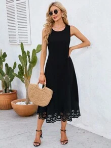 SHEIN Clasi 鏤空貝殼邊素色連衣裙 - 黑色 - 查看 3