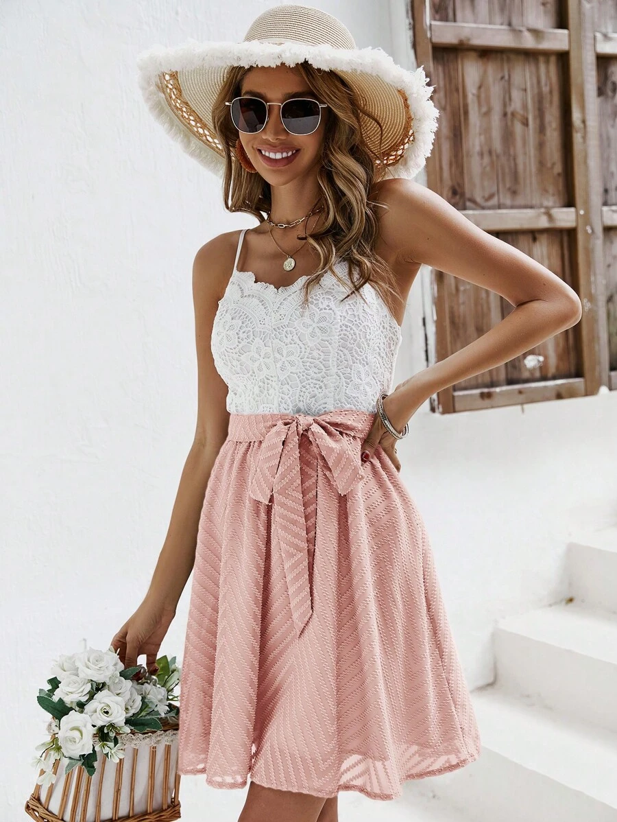 SHEIN Frenchy Đầm Thắt lưng Tương phản ren Khối Màu Boho - Hồng - Xem 1