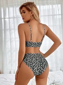 Ditsy Floral Print Bikini Set For Summer Beach - Black - View 2