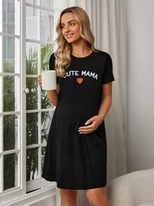 SHEIN Maternity Nursing Letter & Heart Print Tee Dress