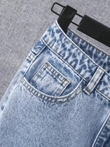 SHEIN 男大童破洞抽鬚漂白水洗牛仔褲 - 淺色水洗藍 - 查看 5