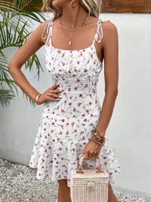 SHEIN Frenchy 碎花肩上打結吊帶連衣裙 - 白色 - 查看 3