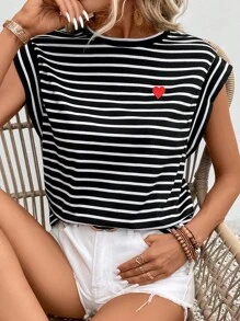 SHEIN Frenchy Striped & Heart Print Batwing Sleeve Tee - Black - View 1