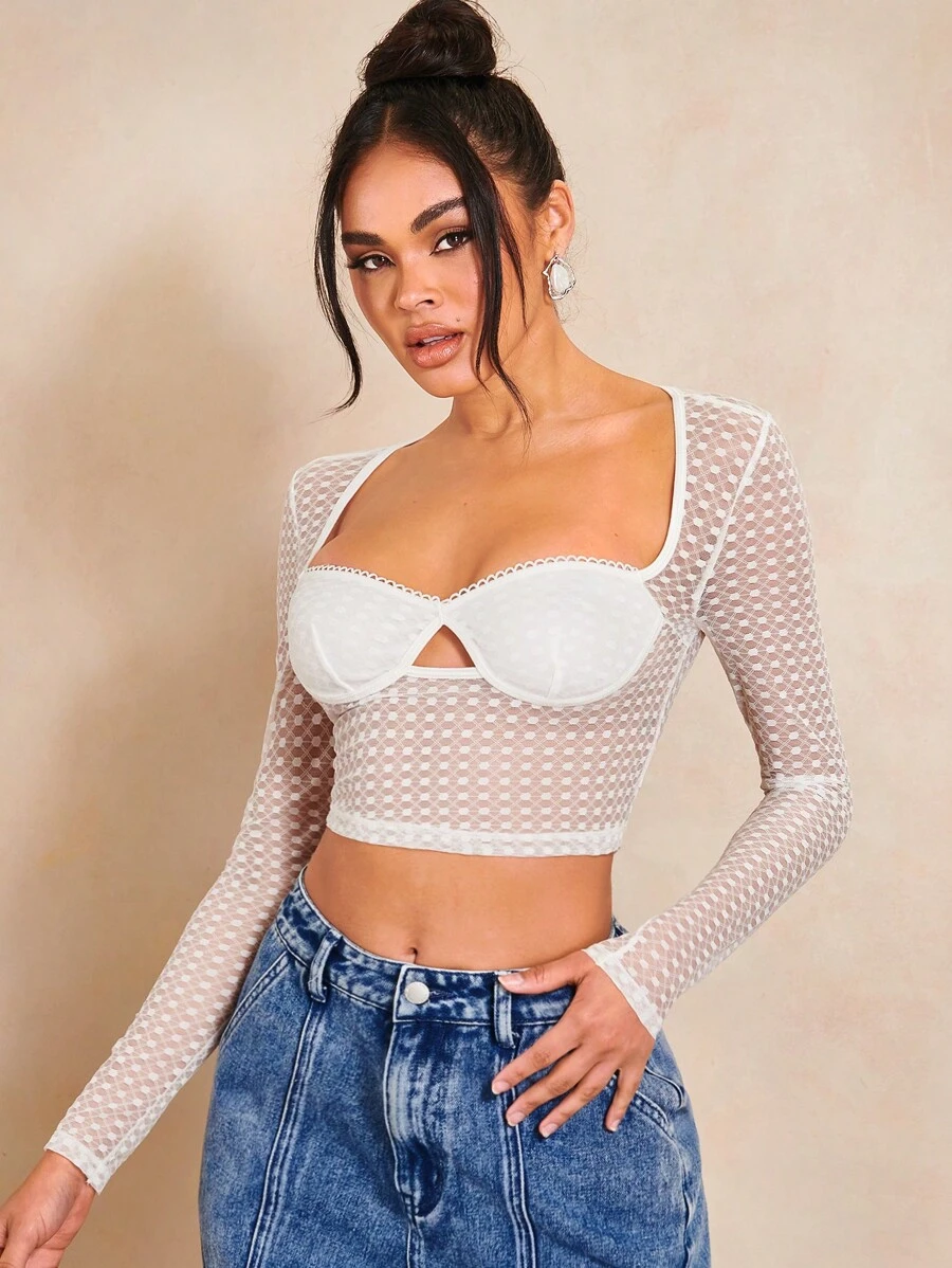 SHEIN BAE 前鏤空短款上衣 - 白色 - 查看 1