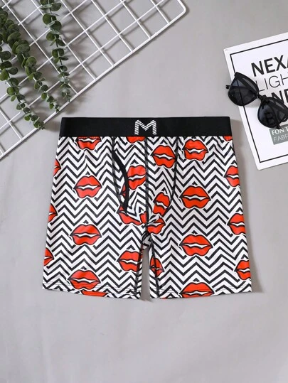 Men Chevron & Lip Print Trunks