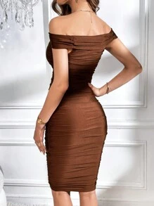 SHEIN Privé Vestido ajustado de hombros descubiertos fruncido - Café integral - Ver 4