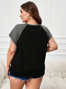 SHEIN LUNE 大碼撞色插肩袖T恤 - 黑色 - 查看 3