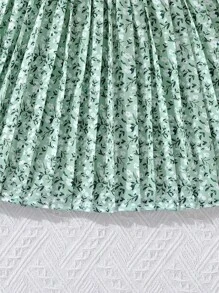 SHEIN 女大童花卉刺繡彼得潘領泡泡袖襯衫和百褶半身裙 - 彩色 - 查看 6