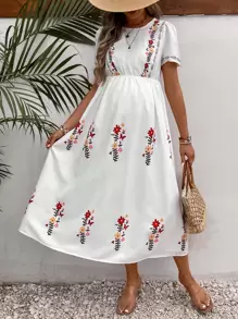 SHEIN 孕婦印花泡泡袖連衣裙 - 白色 - 查看 5