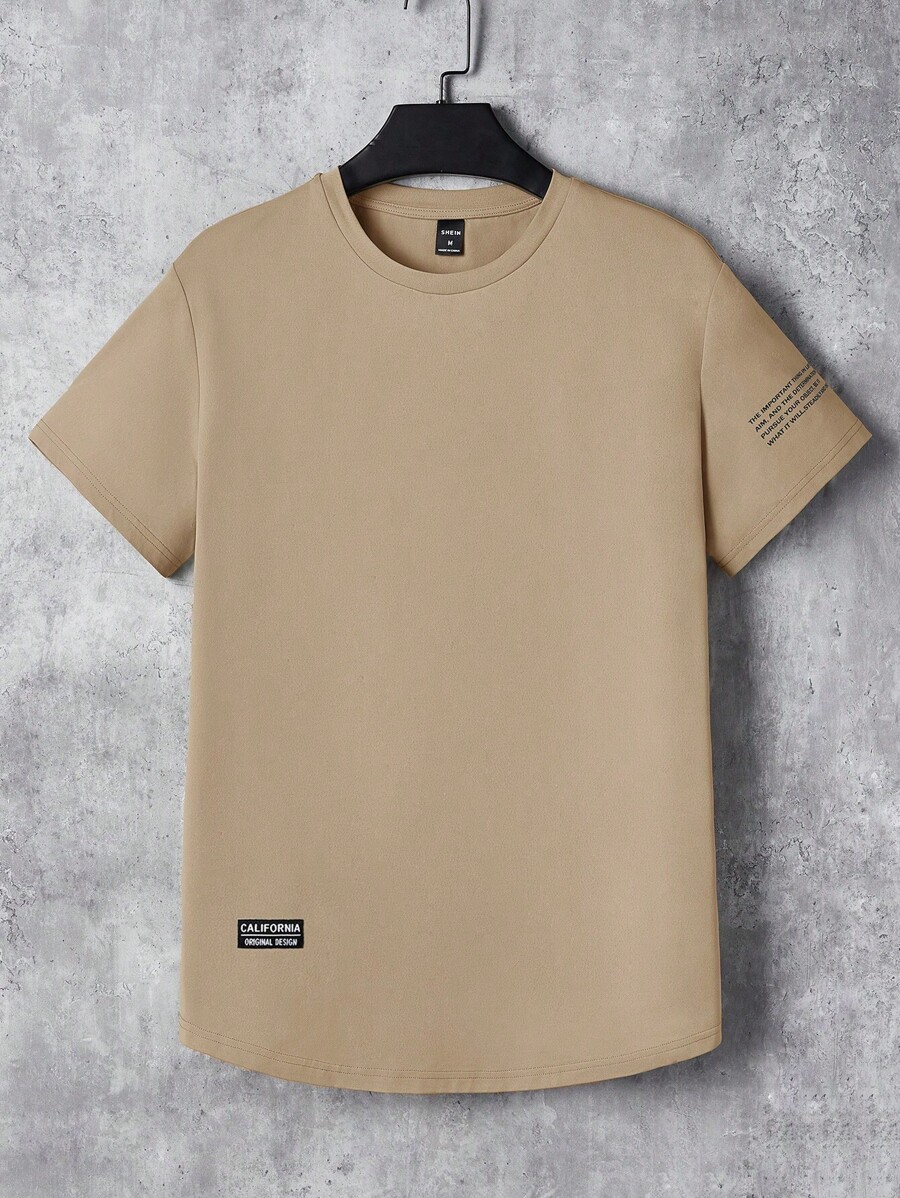 Manfinity VCAY Áo thun nam họa tiết vá hình khẩu hiệu, mùa hè - Màu Khaki - Xem 1