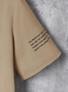Manfinity VCAY Áo thun nam họa tiết vá hình khẩu hiệu, mùa hè - Màu Khaki - Xem 4