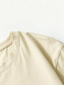 ROMWE MEN Academia Hombres Camiseta de hombros caídos mano con estampado de slogan - Caqui - Ver 6