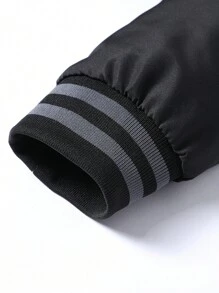 Manfinity Homme Áo khoác gió ngoài trời Varsity dáng rộng cho nam có viền sọc và khóa kéo, áo khoác nhẹ tay dài màu đen, dành cho bạn bè, chồng, quà tặng bạn trai, áo khoác bóng chày, mùa thu - màu đen - Xem 5