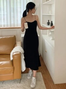 DAZY 素色吊帶連衣裙 - 黑色 - 查看 6