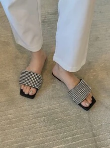 Women's Flat Sandals With Rhinestone Decor, Stylish Outdoor Comfortable Slippers For Summer Valentines