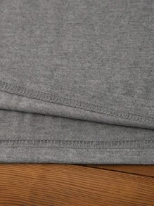 SHEIN LUNE 山和字母圖案T恤 - 灰色 - 查看 4