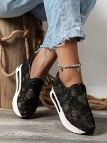 女士拼接網紗透氣刺繡細節坡跟運動鞋,運動戶外網紗運動鞋