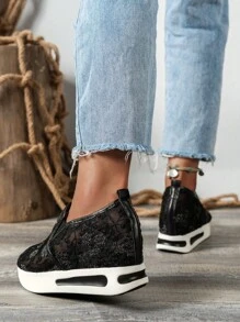 女士拼接網紗透氣刺繡細節坡跟運動鞋,運動戶外網紗運動鞋