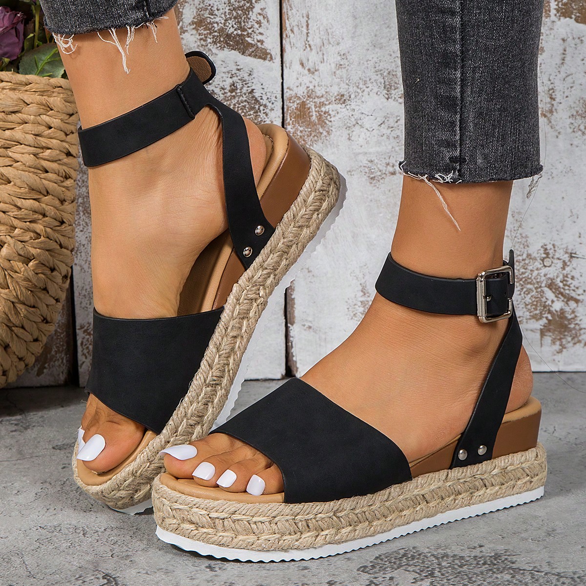 Par de sandalias de moda para mujer con suela gruesa y diseño de hebilla, suela tejida gruesa para comodidad, adecuadas para uso diario de verano, ca