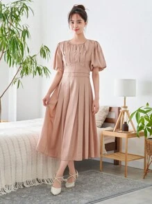DAZY 素色泡泡袖百褶下擺洋裝 - 杏色 - 查看 4